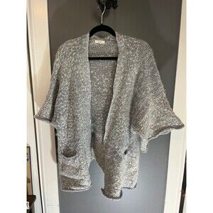 Easel women’s size med large m/l gray Cardigan kimono sweater